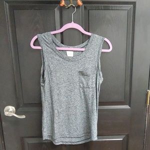 Muscle tee